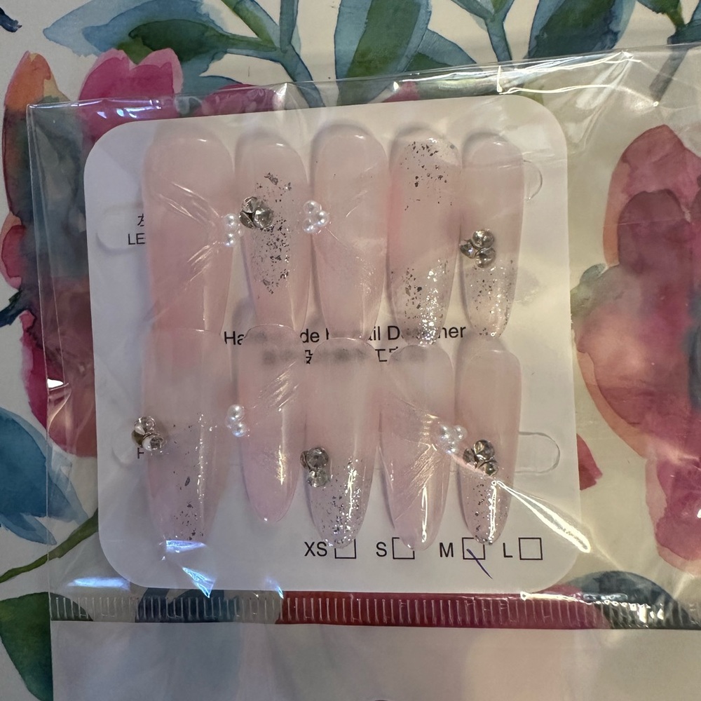 Elegant Pink Glitter Handmade Press-On Nails (Size Medium – 10 Nails)